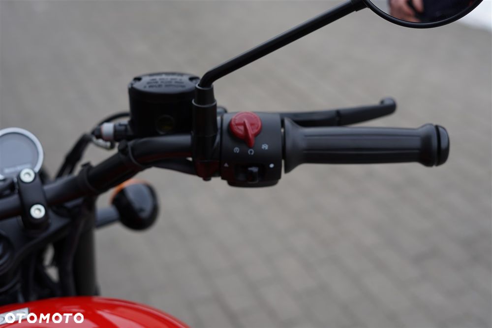 Royal Enfield Meteor - 17