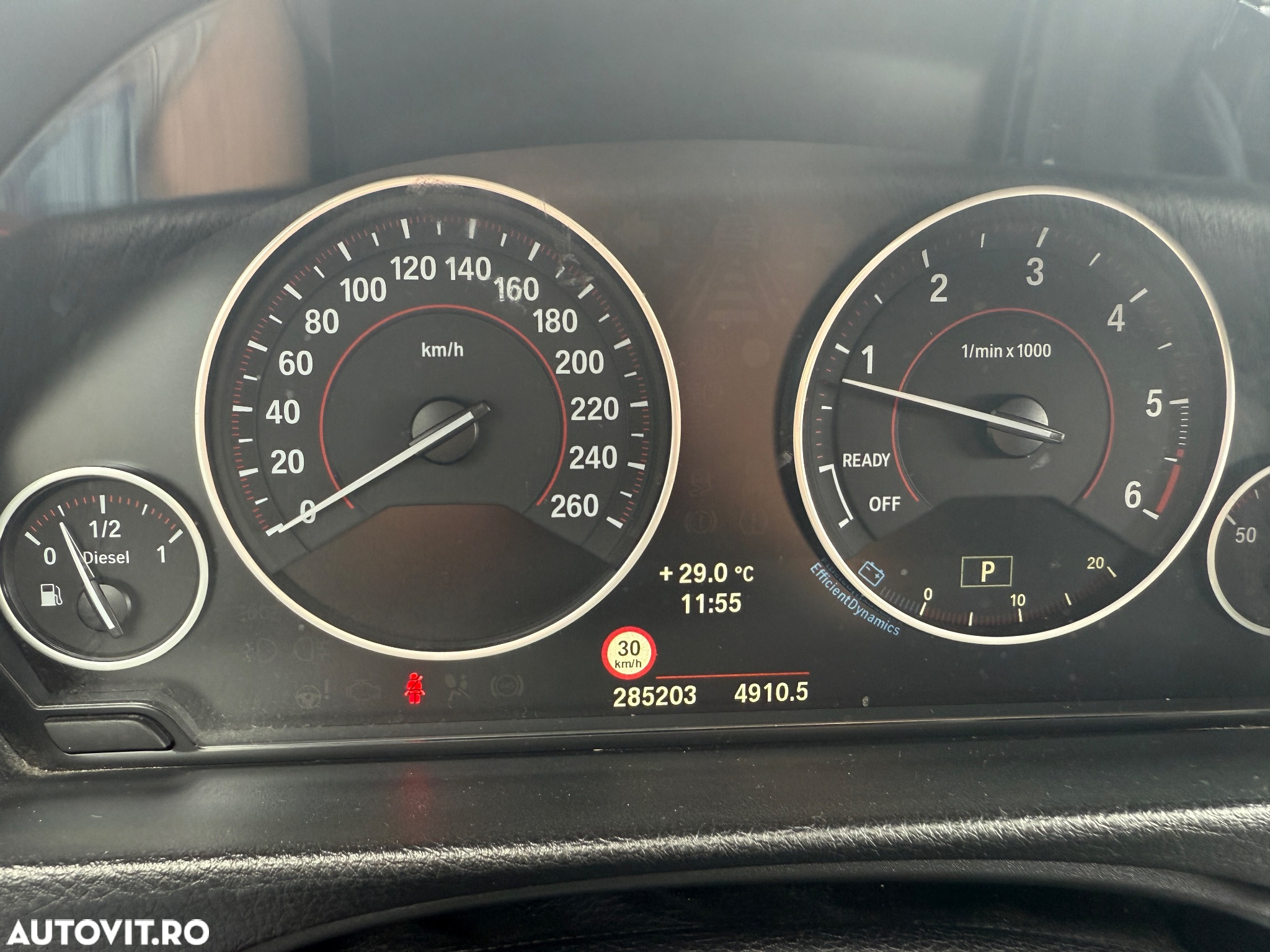 BMW Seria 3 320d Aut. Sport Line - 24
