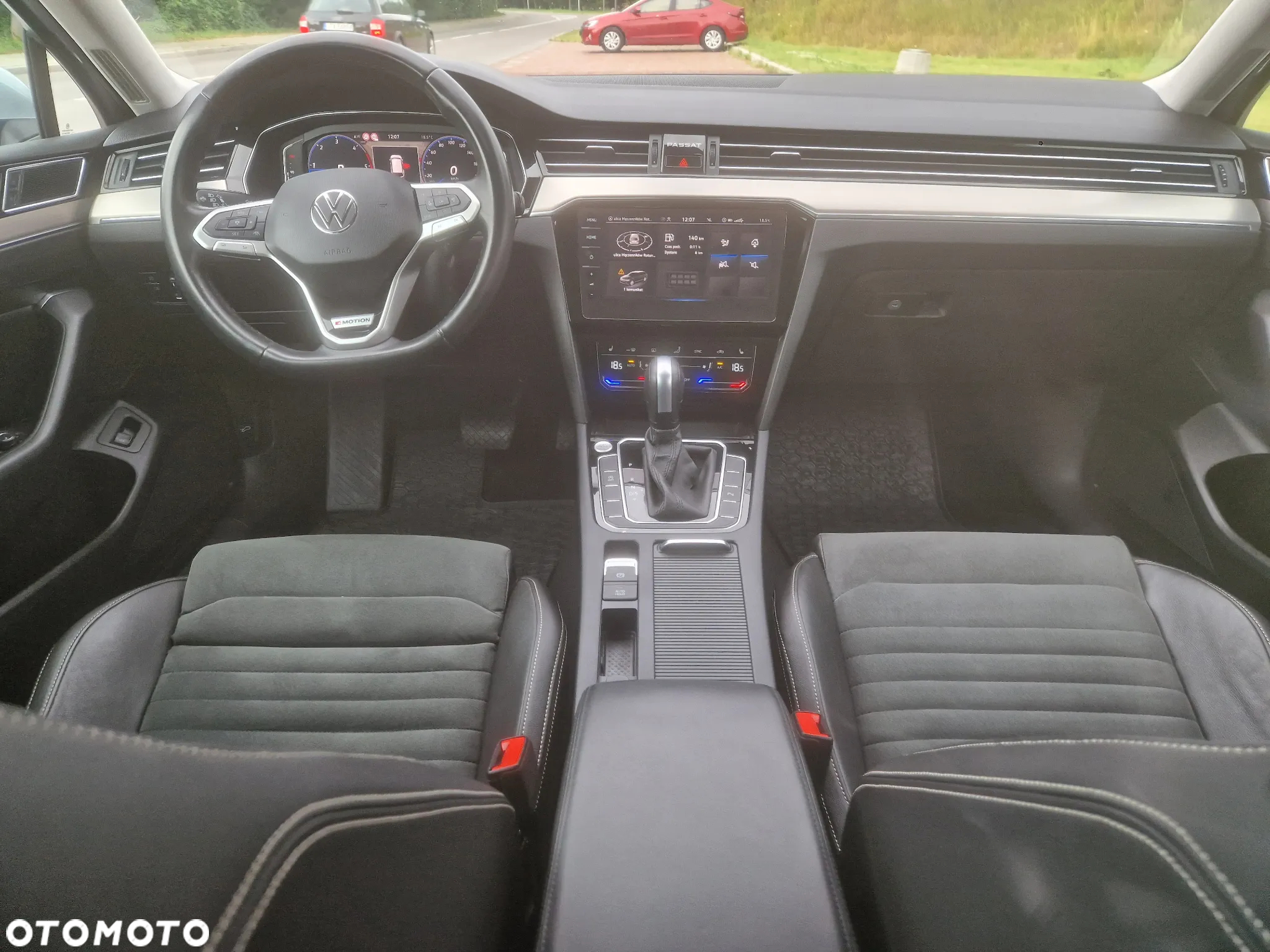 Volkswagen Passat 2.0 TDI 4Mot Elegance DSG - 18