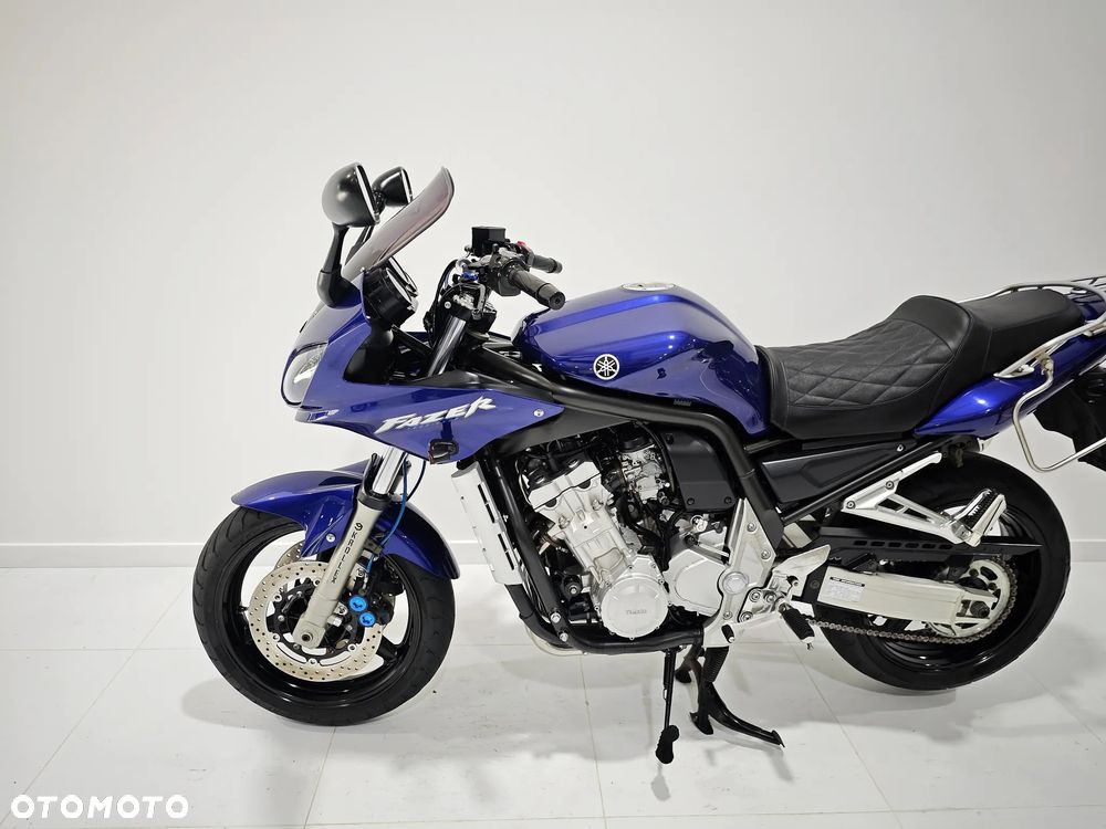 Yamaha FZS - 14