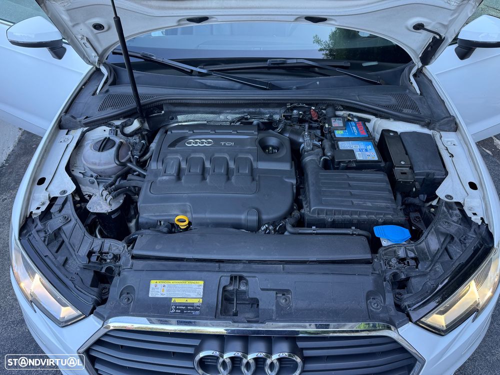 Audi A3 1.6 TDI Design - 30