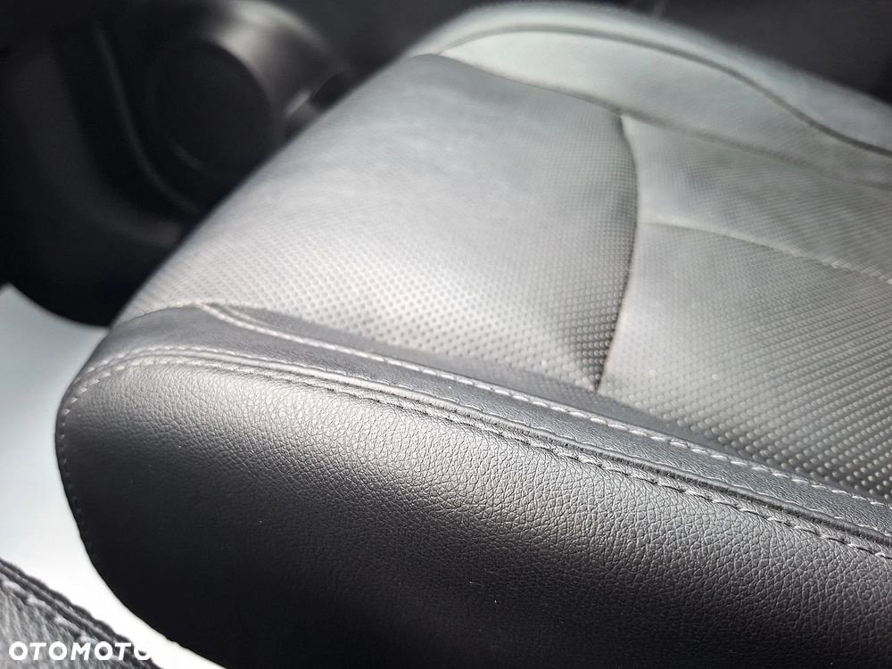 Nissan Qashqai 1.6 DCi ALL-MODE 4x4i TEKNA - 16