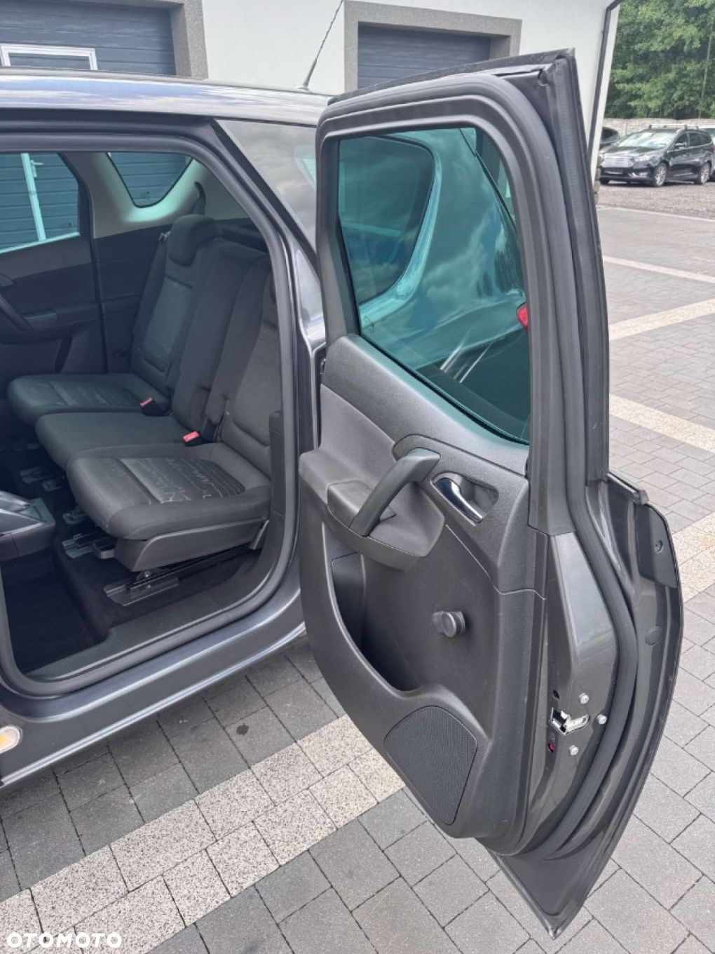Opel Meriva - 26