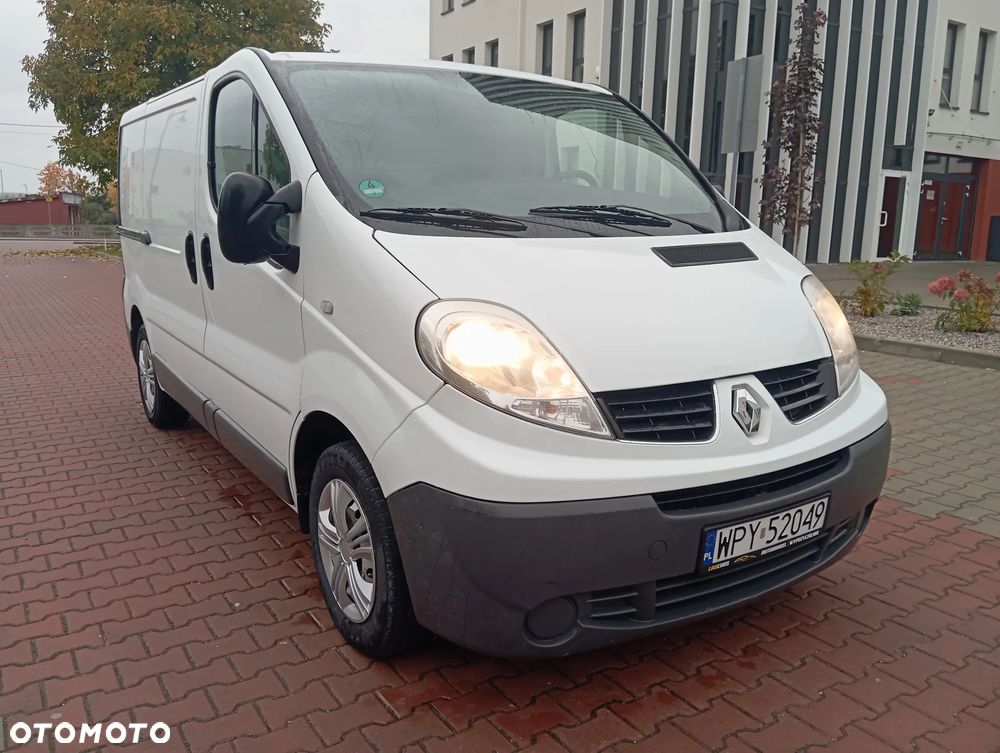 Renault Trafic - 2