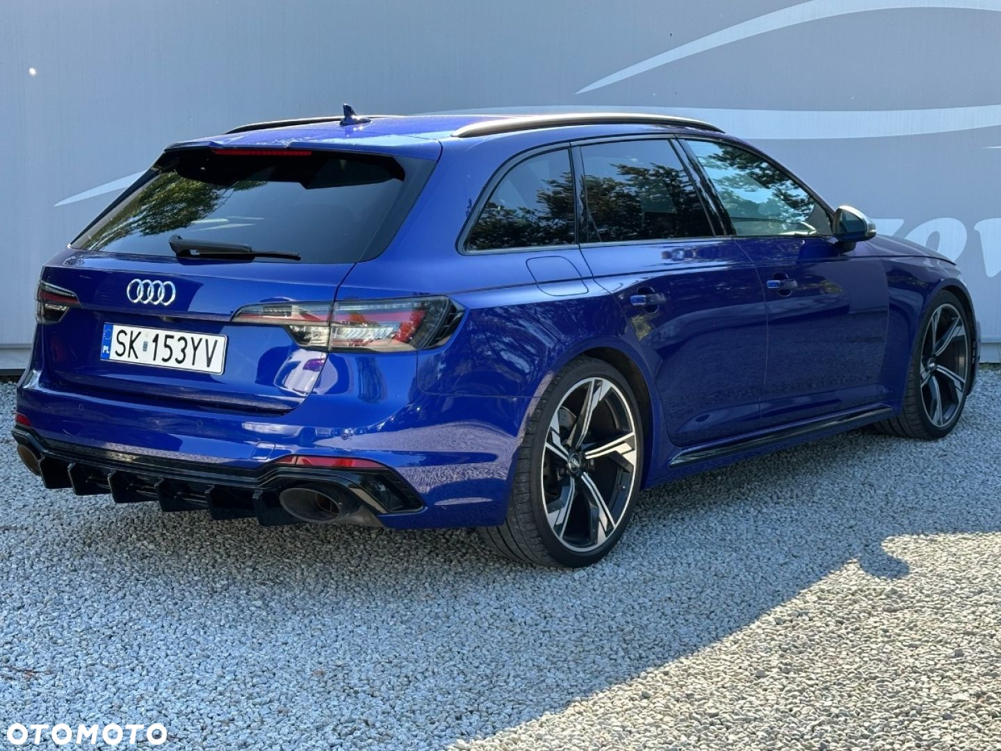 Audi RS4 Limousine - 4