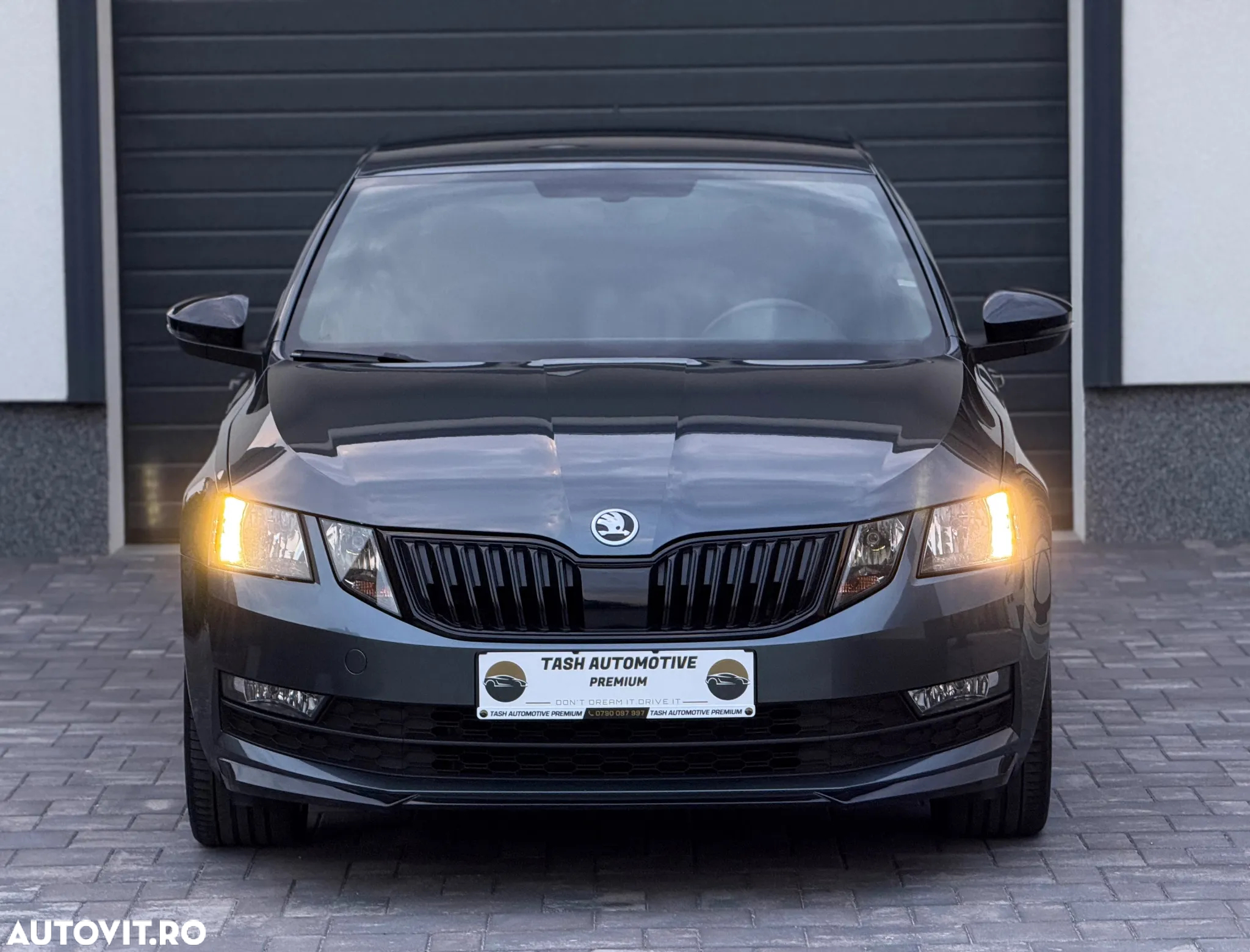 Skoda Octavia - 2