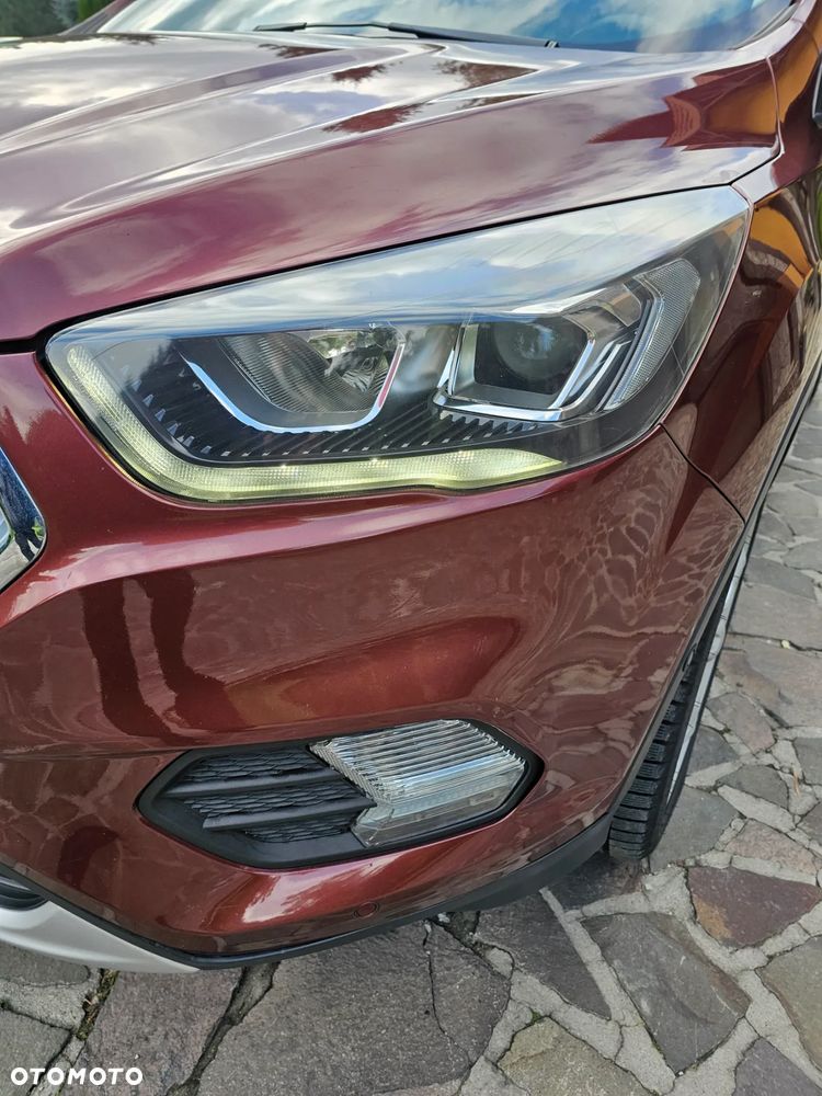 Ford Escape 2.0 EcoBoost AWD Titanium - 4