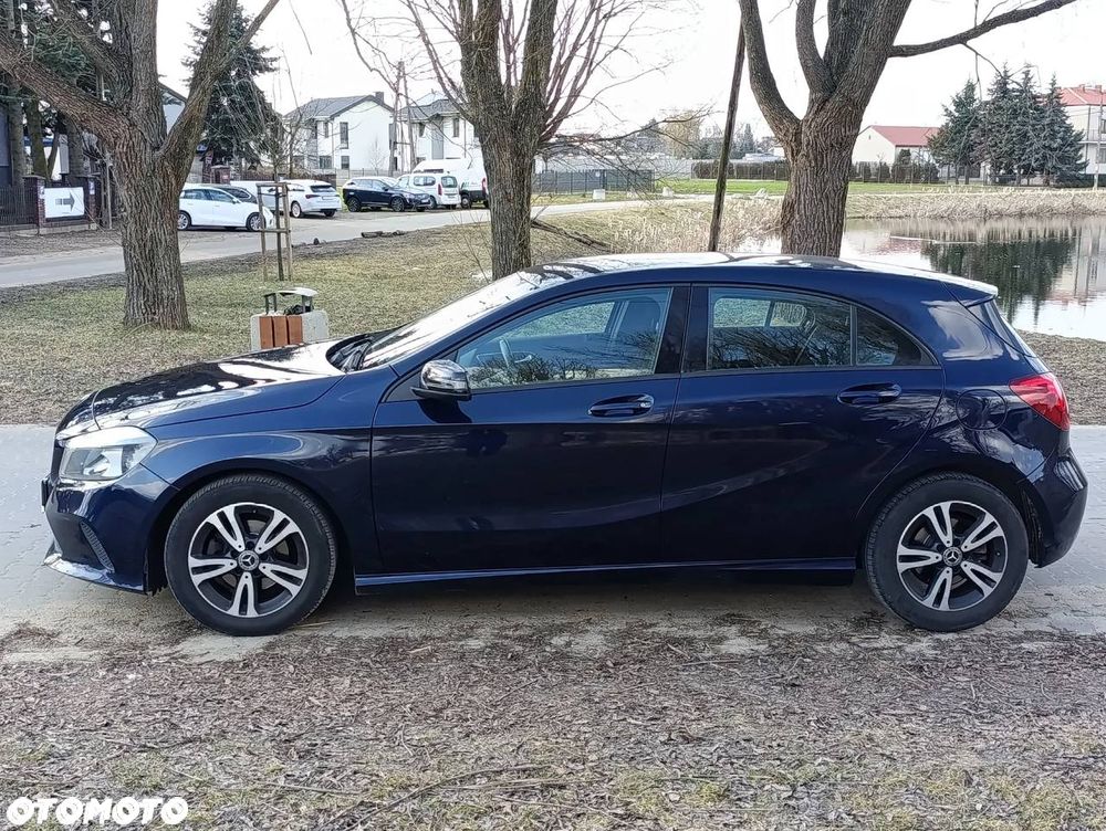 Mercedes-Benz Klasa A 180 d BlueEFFICIENCY Edition - 2