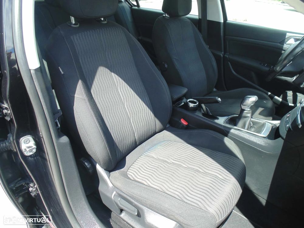 Peugeot 308 1.6 HDi Active - 20