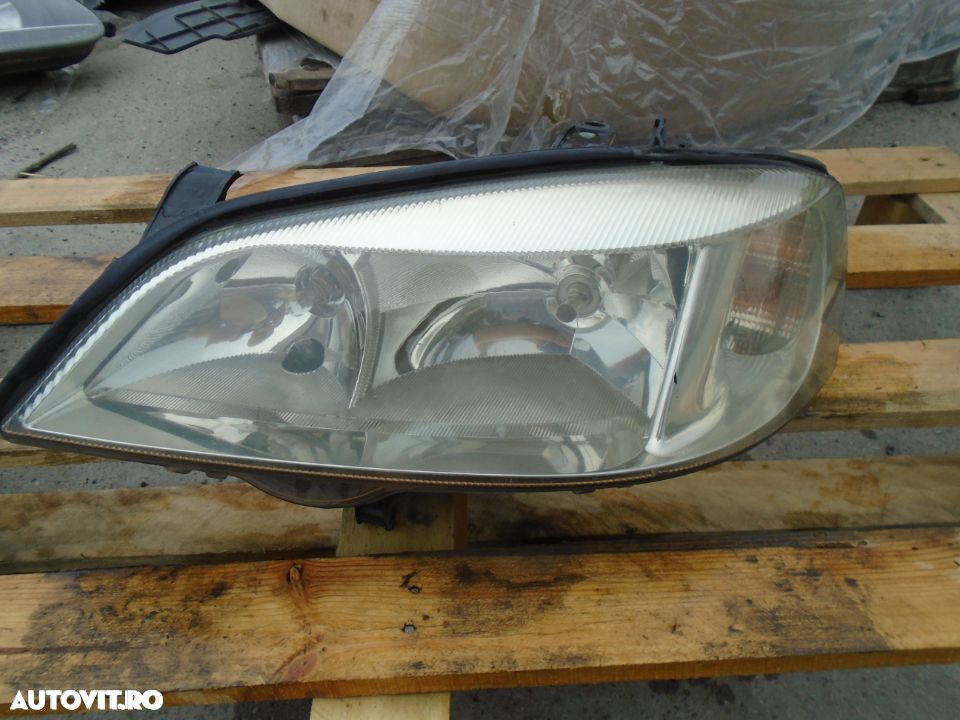 Far stanga Opel Astra G din 1998 volan pe stanga - 1