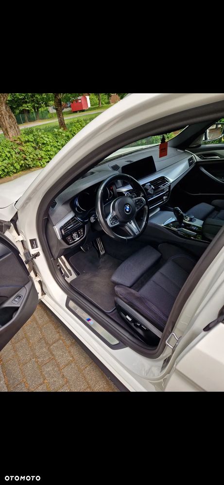 BMW Seria 5 520d xDrive M Sport sport - 6