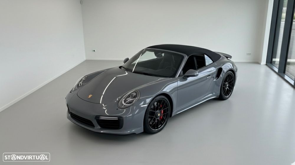 Porsche 911 (991) Turbo Cabriolet - 4