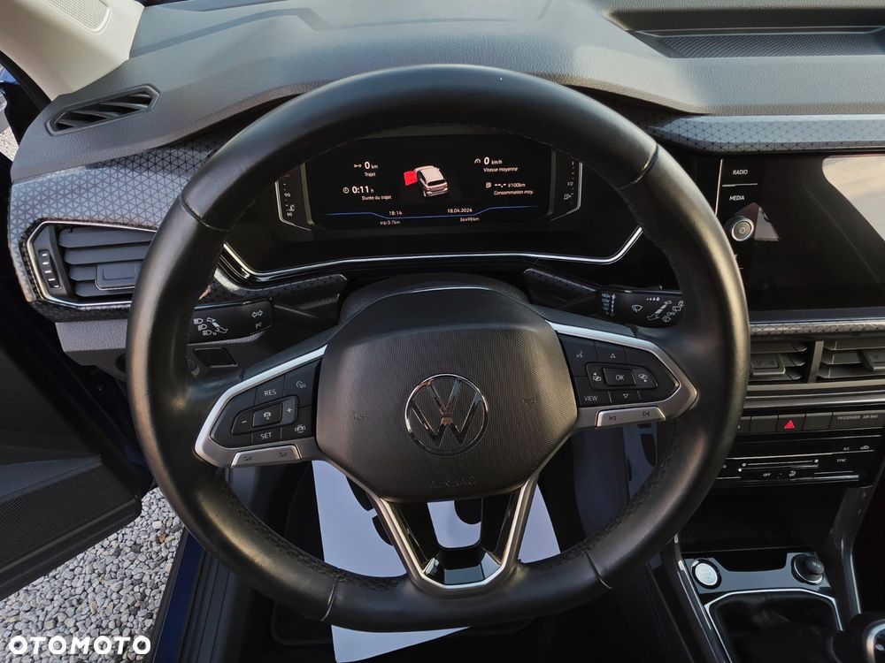 Volkswagen T-Cross - 26