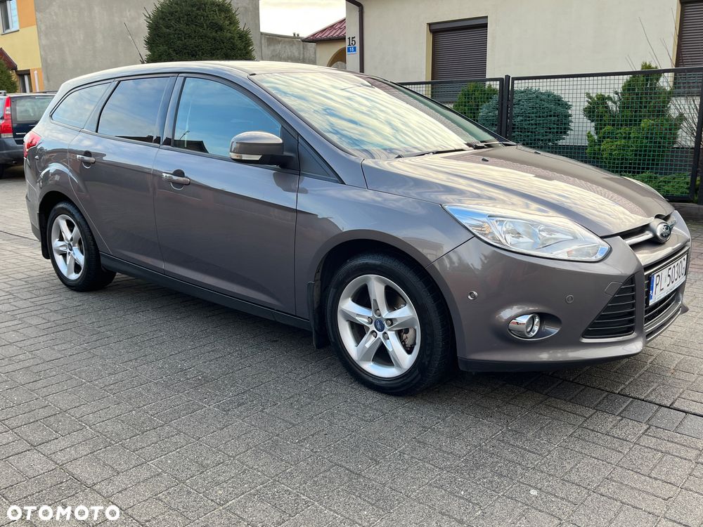 Ford Focus 1.0 EcoBoost Gold X (Trend) - 11