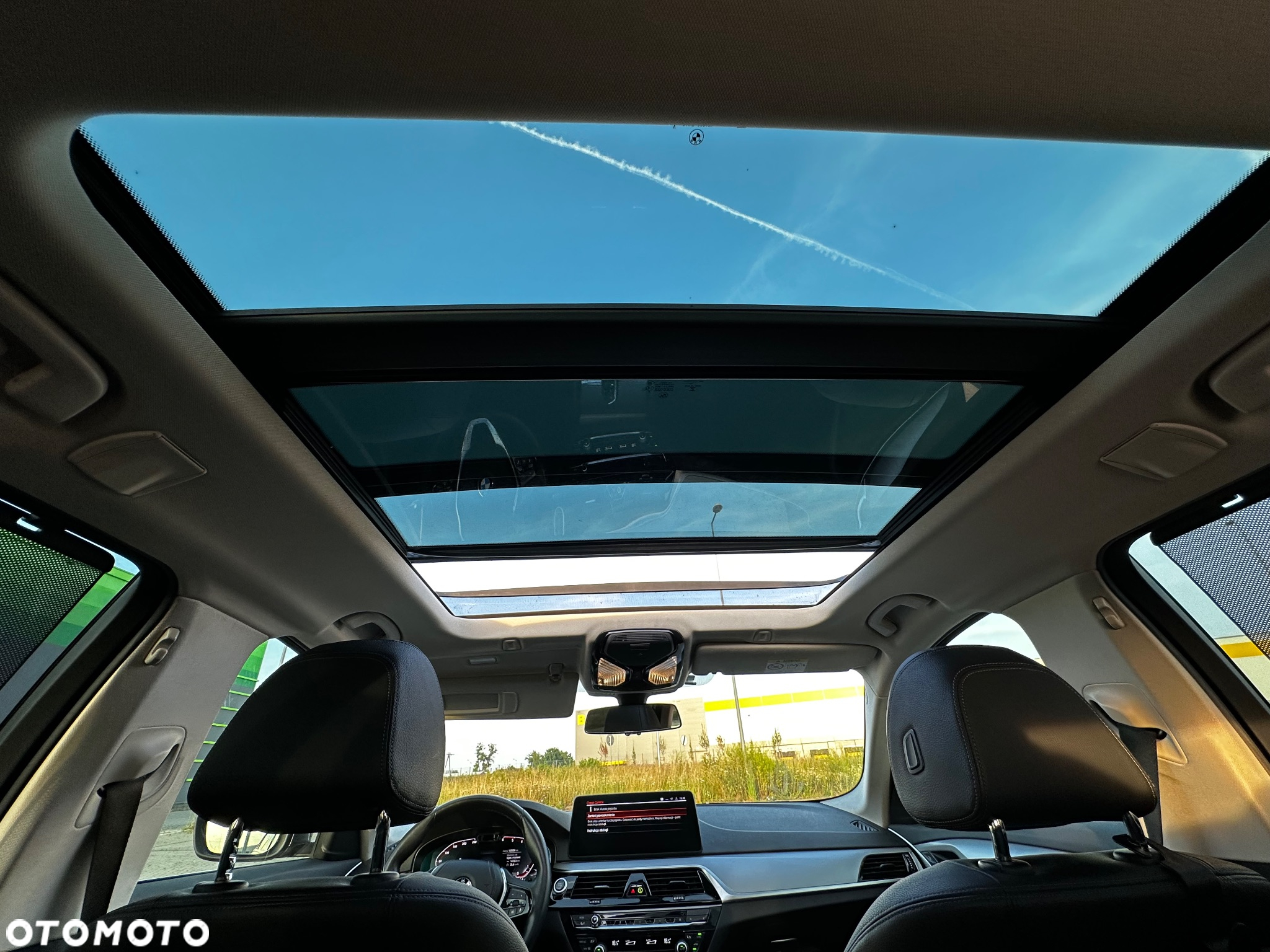 BMW Seria 5 520d xDrive Touring - 34