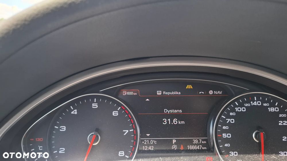 Audi A8 4.0 TFSI cylinder on demand quattro tiptronic Lang - 11
