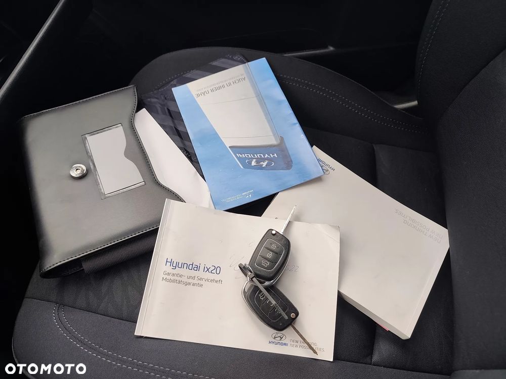 Hyundai ix20 1.6 Comfort - 24