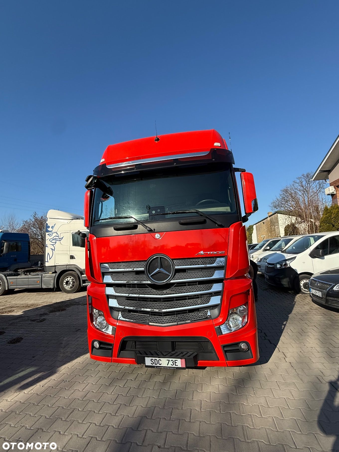 Mercedes-Benz Actros 2545 GigaSpace LowDeck - 1