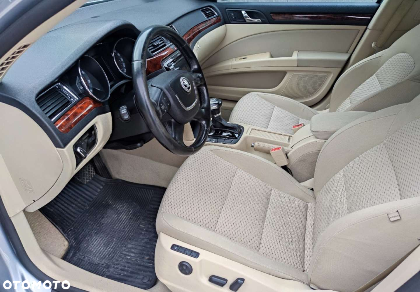 Skoda Superb 2.0 TSI Elegance Outdoor DSG - 18