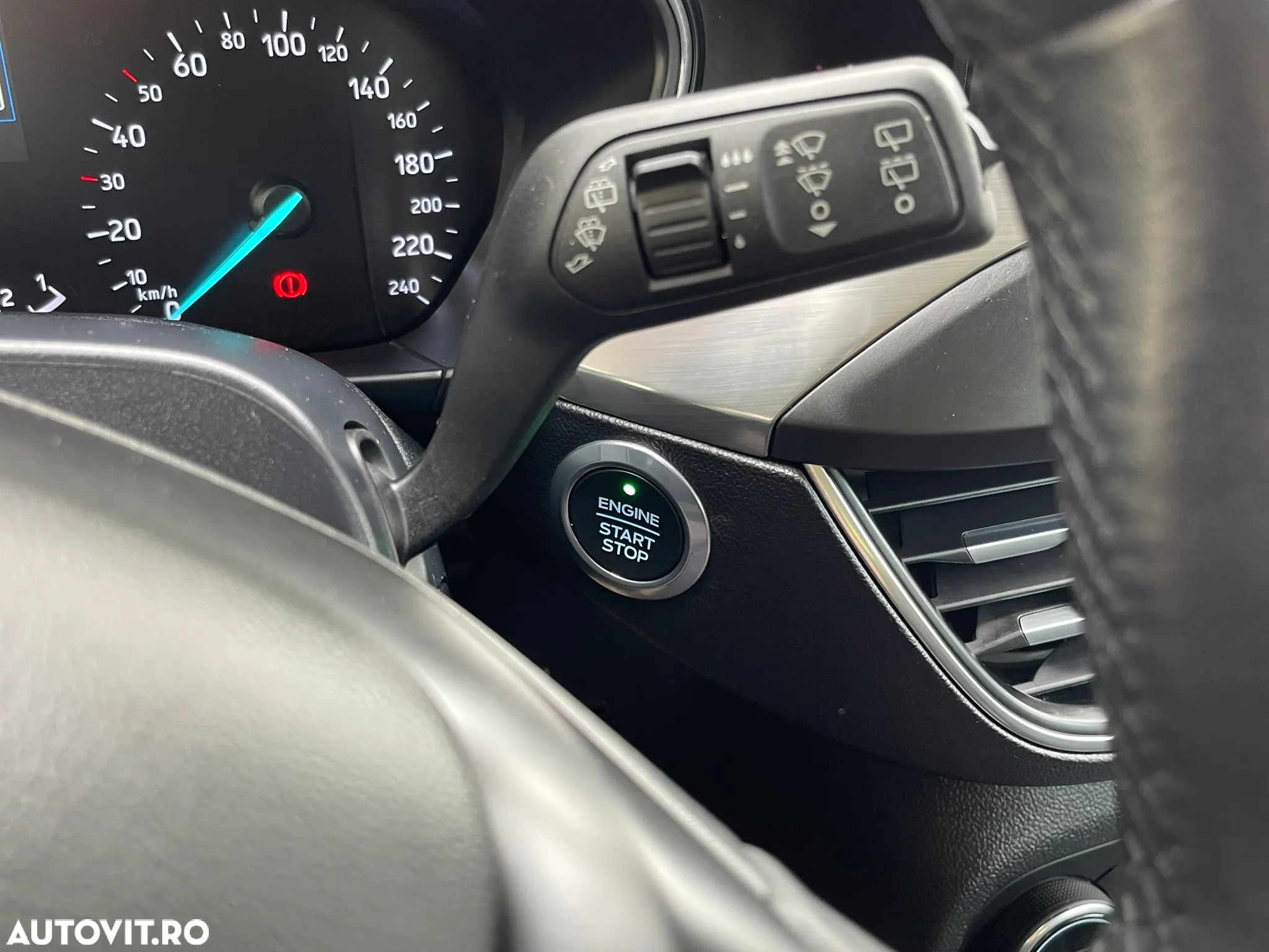 Ford Focus Turnier 1.5 EcoBlue Start-Stopp-System TITANIUM - 22