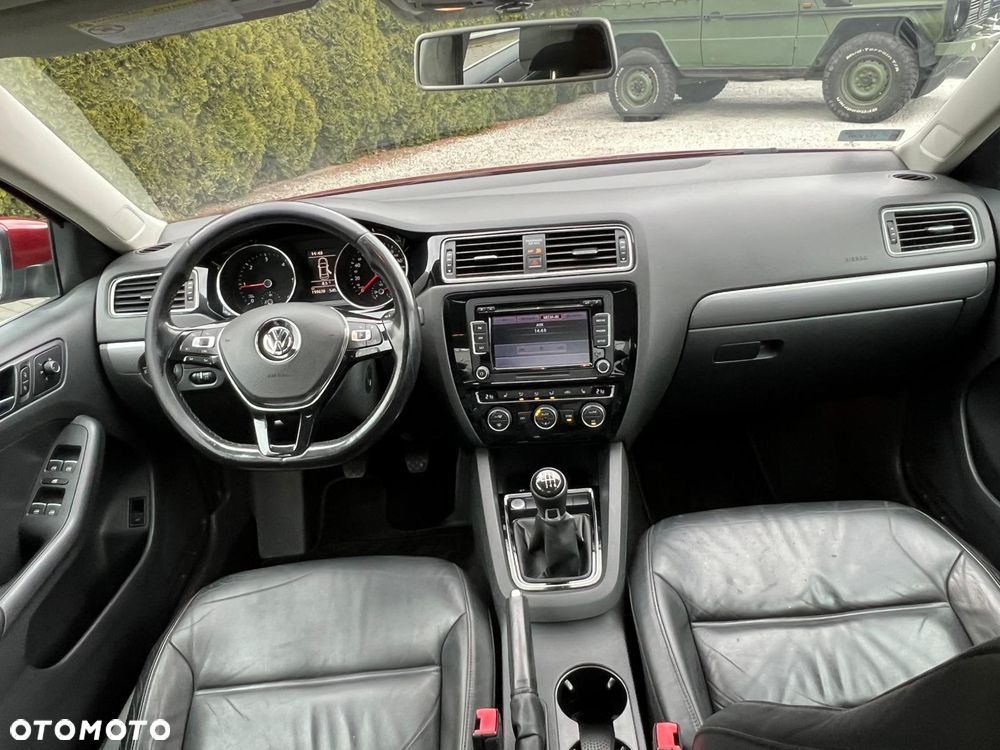 Volkswagen Jetta 2.0 TDI BlueMotion Technologie - 10