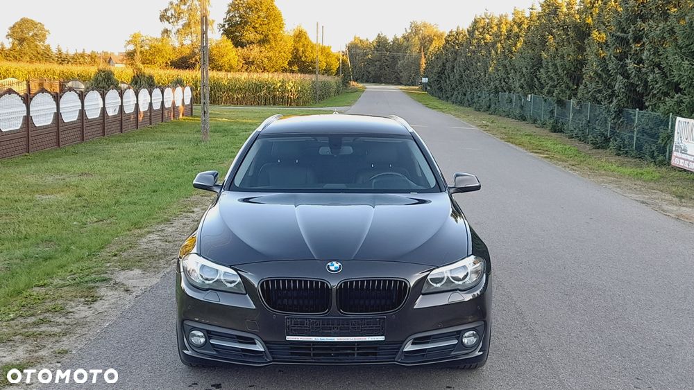 BMW Seria 5 520d Touring - 15