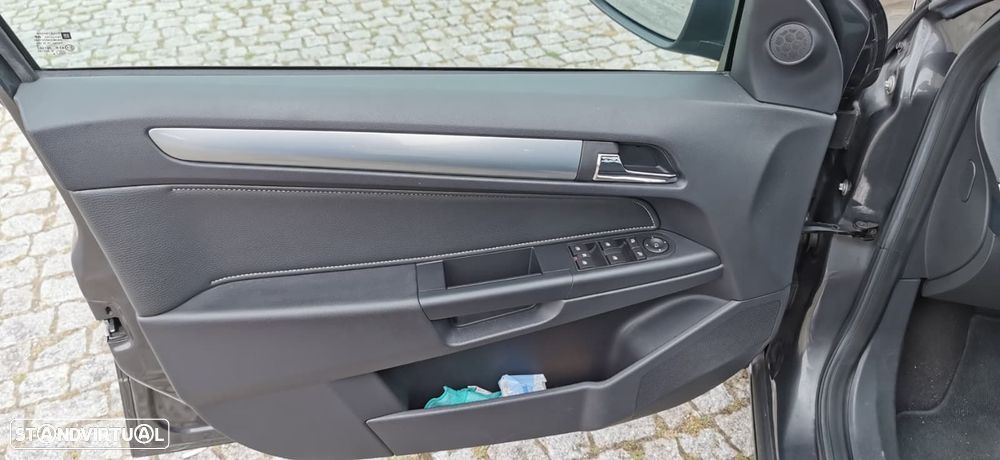 Opel Astra Caravan 1.7 CDTi Cosmo Plus ecoFlex - 12