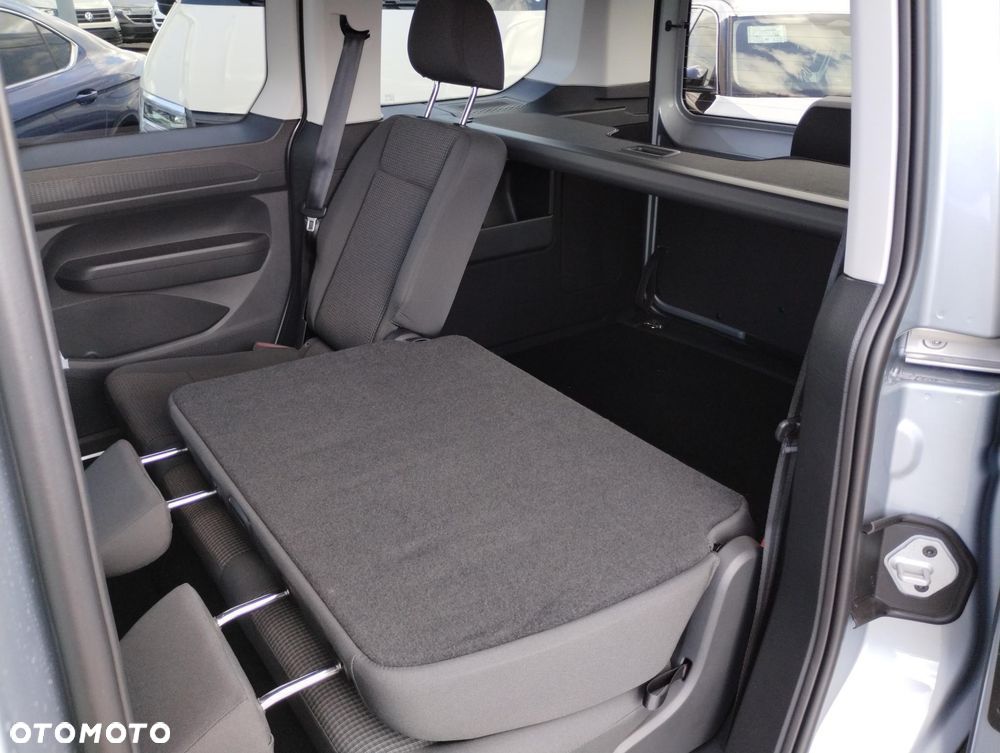 Volkswagen Caddy 1.5 TSI DSG - 11