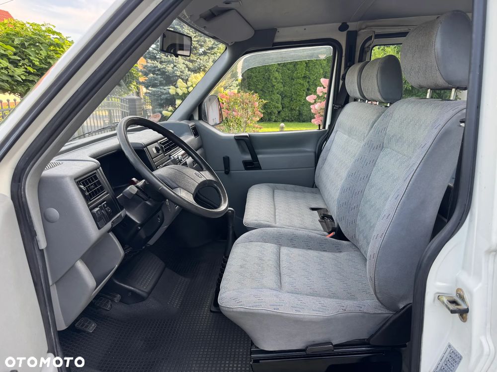 Volkswagen Transporter Standard - 21