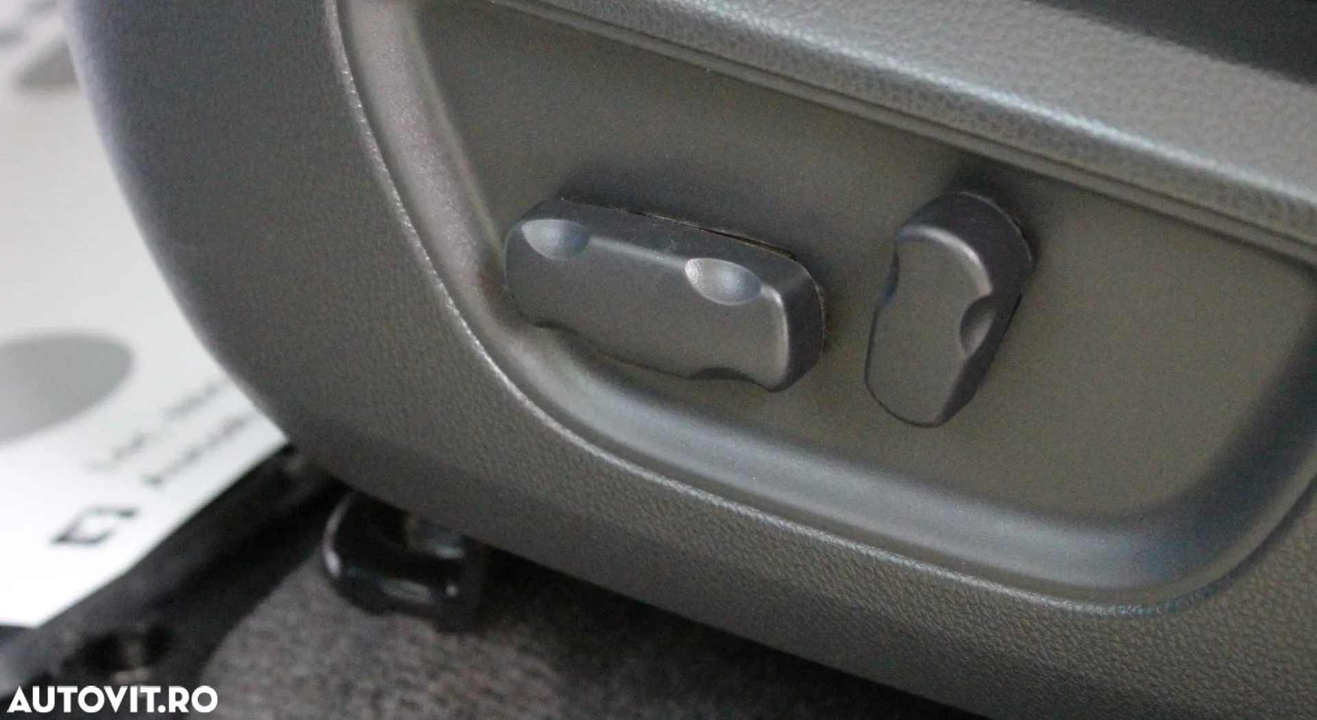 Mitsubishi L200 - 18