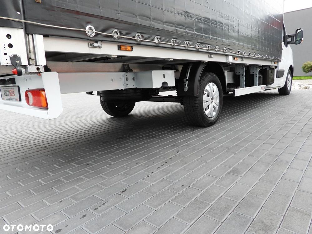 Renault MASTER  PLANDEKA 10 PALET WEBASTO TEMPOMAT LEDY PNEUMATYKA KLIMATYZACJA  165KM - 17