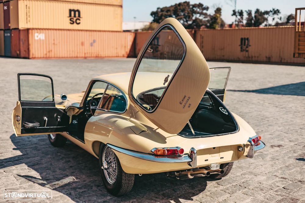 Jaguar E-Type - 3