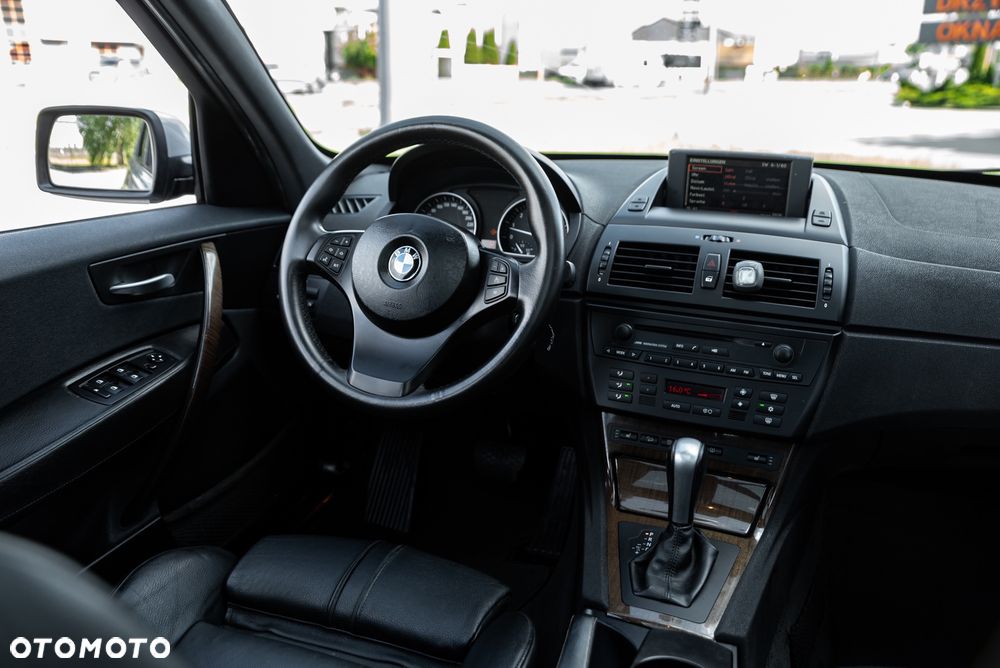 BMW X3 3.0i - 25