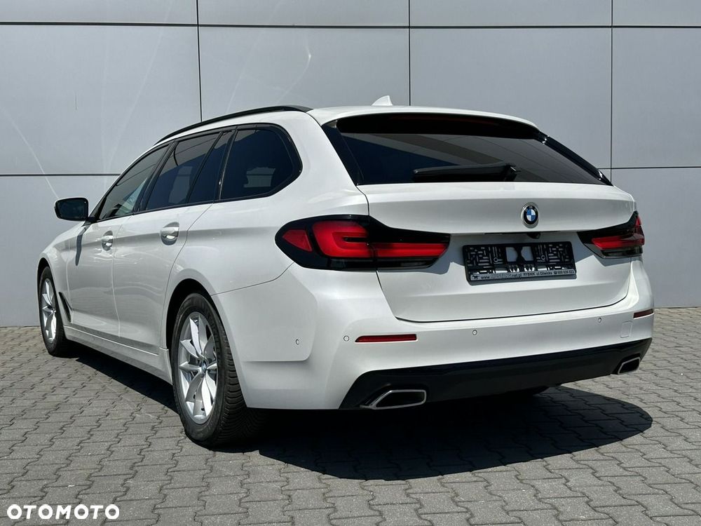 BMW Seria 5 - 11