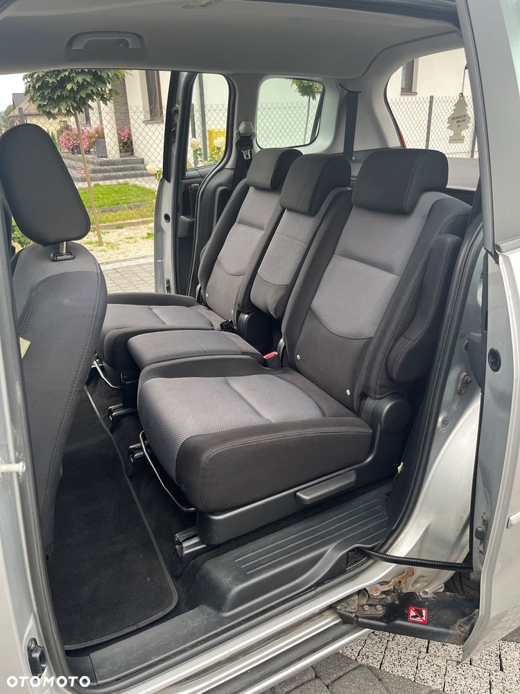 Mazda 5 2.0 Active - 13