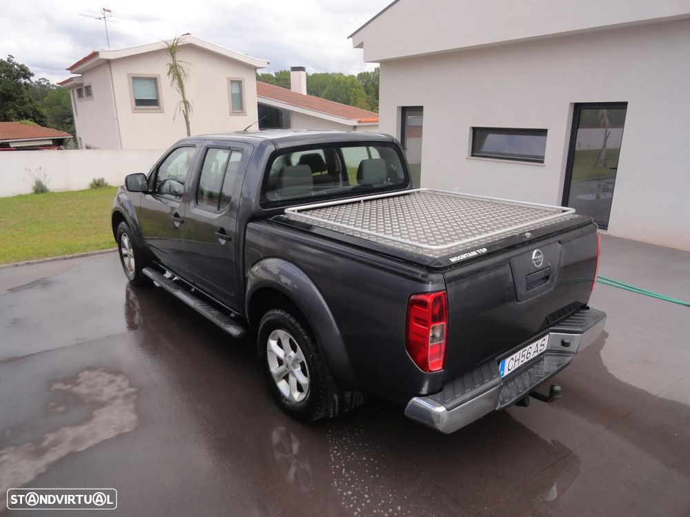 Nissan Navara 2.5 dCi CD SE AT 4WD - 5