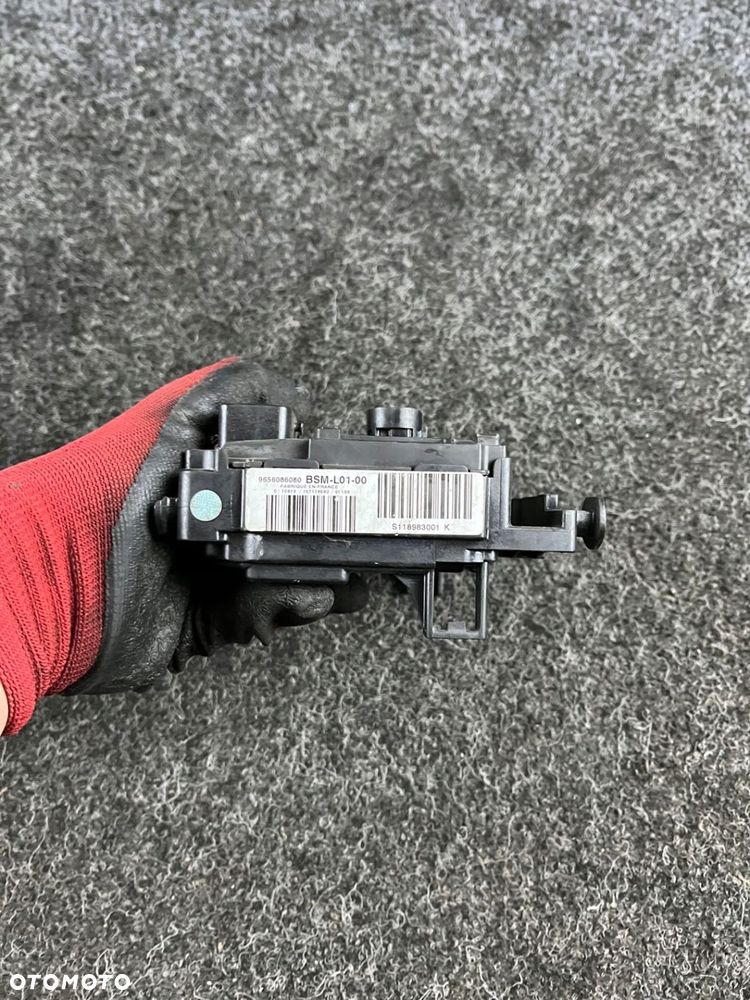 peugeot 407 2.0D skrzynka bezpieczników moduł BSM 9656086080 - 2