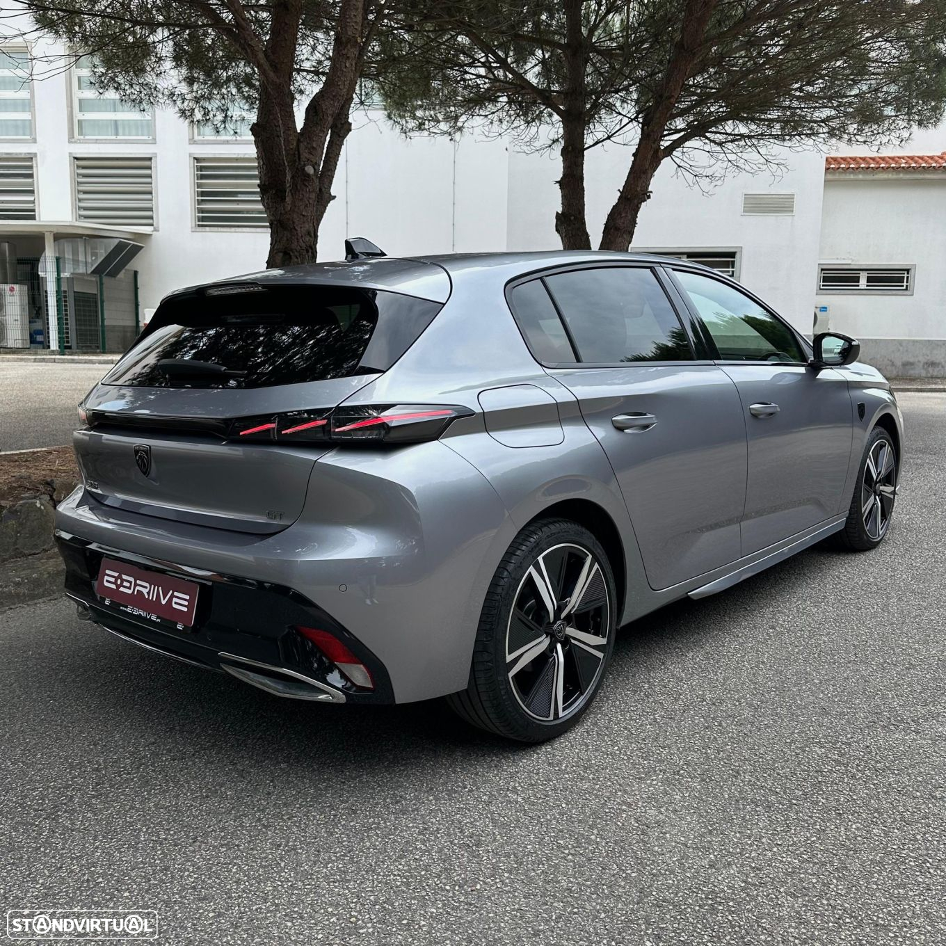 Peugeot 308 1.2 PureTech GT EAT8 - 7