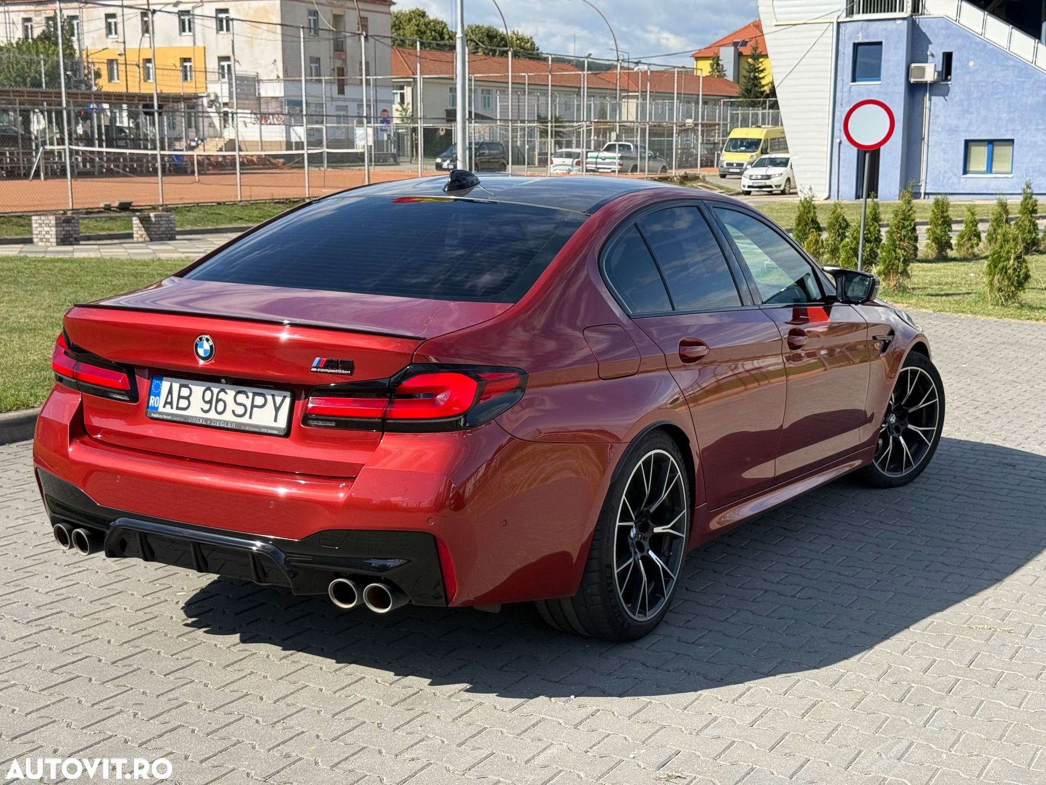 BMW M5 Competition - 3