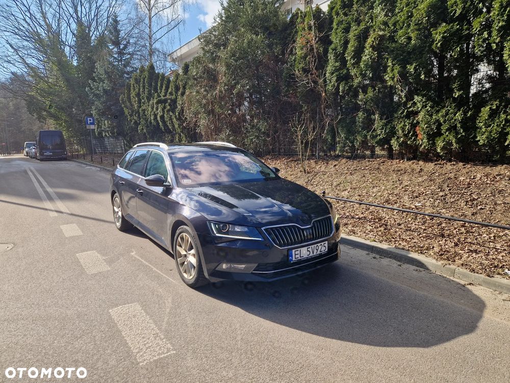 Skoda Superb 2.0 TDI 4x4 Style DSG - 2
