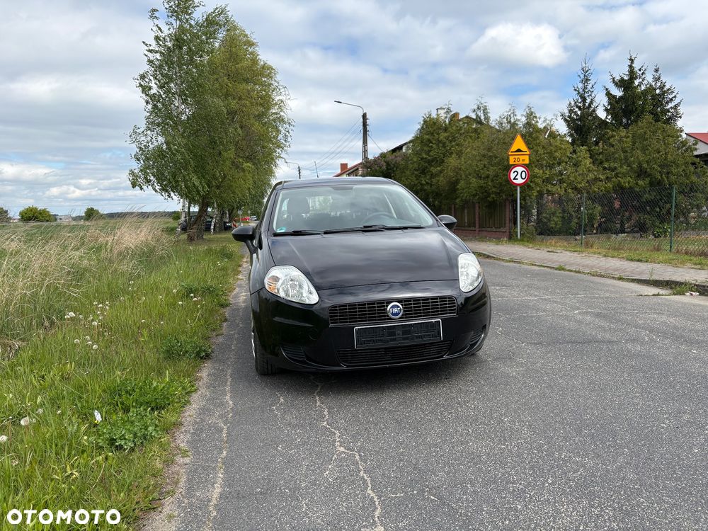 Fiat Grande Punto - 4