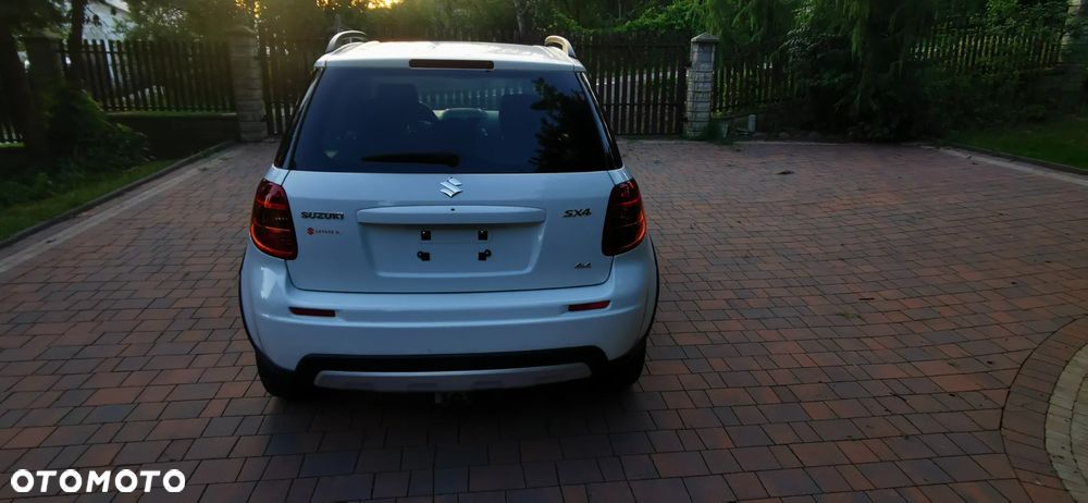 Suzuki SX4 2.0 DDiS 4x4 Style - 8
