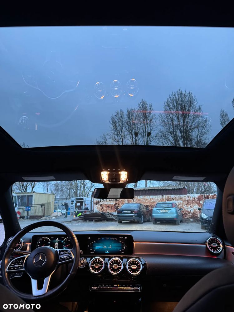Mercedes-Benz Klasa A 220 4Matic 7G-DCT AMG Line - 28