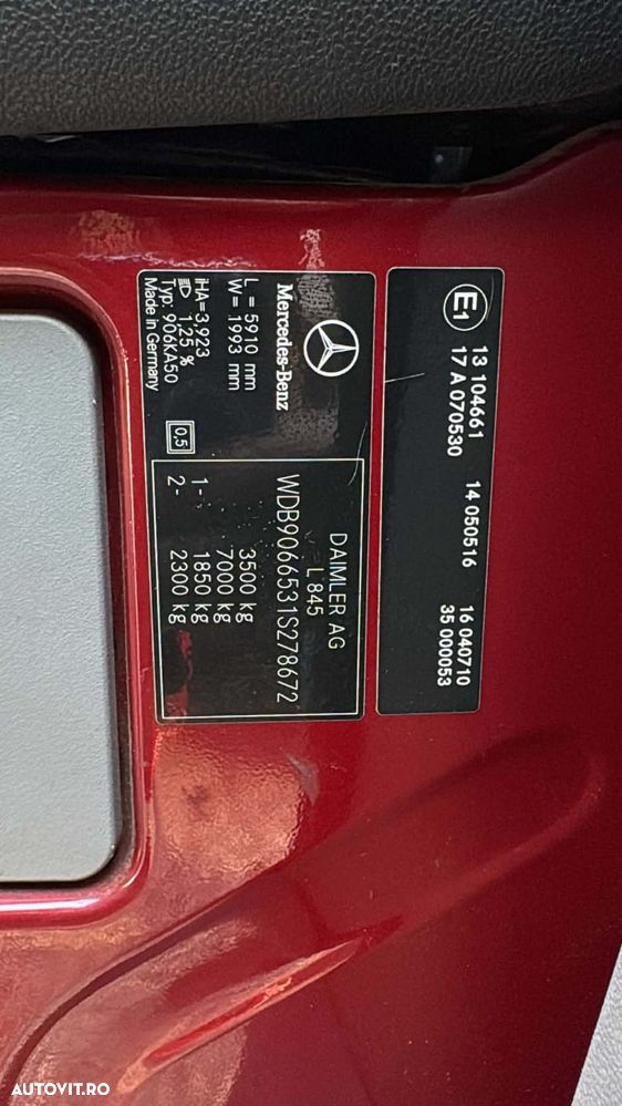 Mercedes-Benz Sprinter - 10