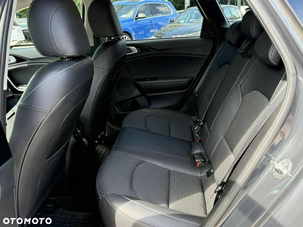 Kia Ceed - 15