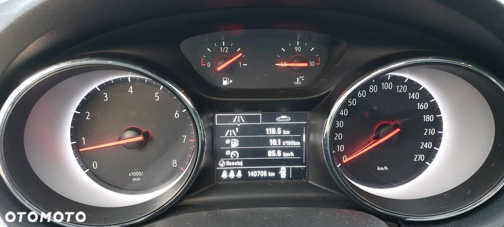 Opel Astra 1.4 Essentia - 6