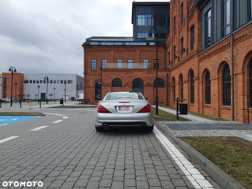 Mercedes-Benz SL 500 - 21