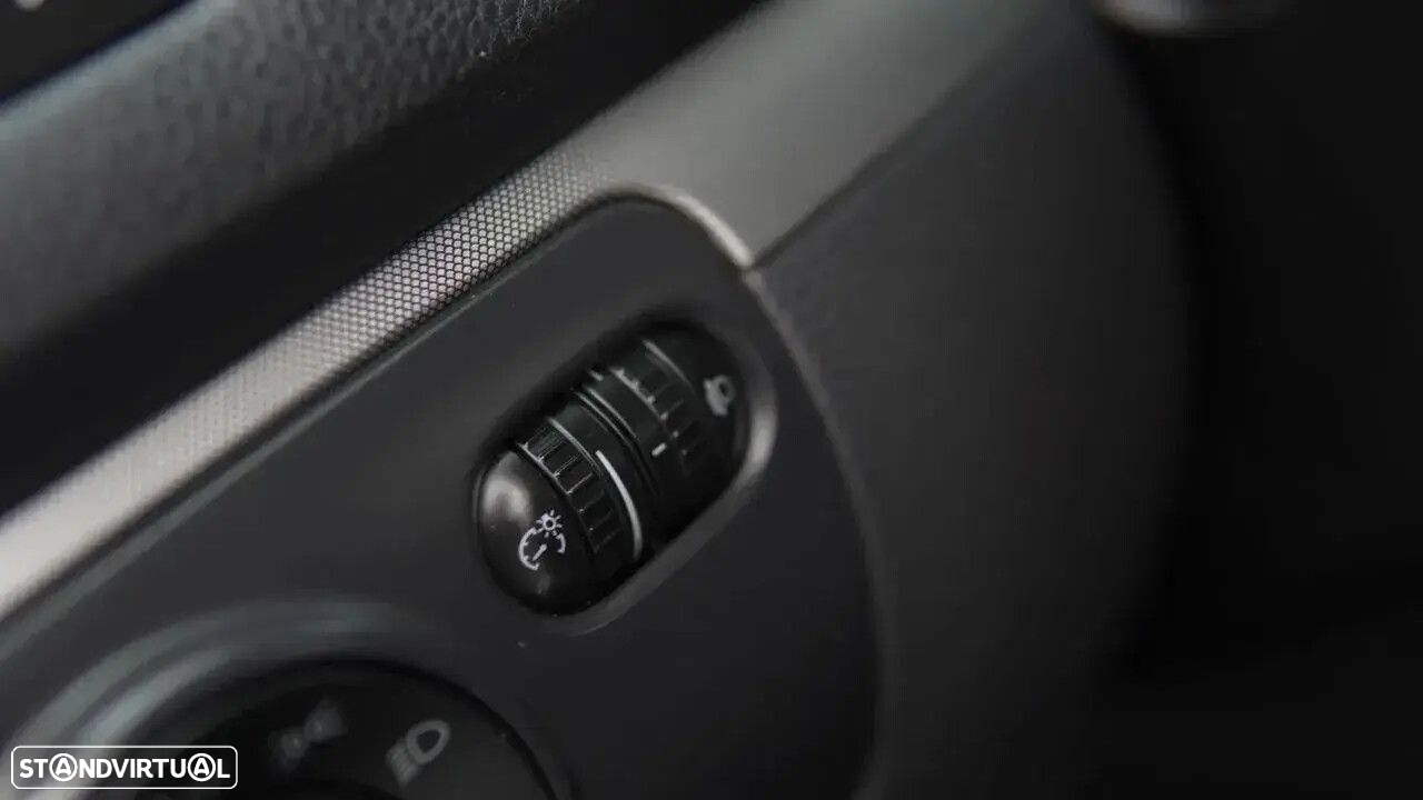 VW Jetta - 39