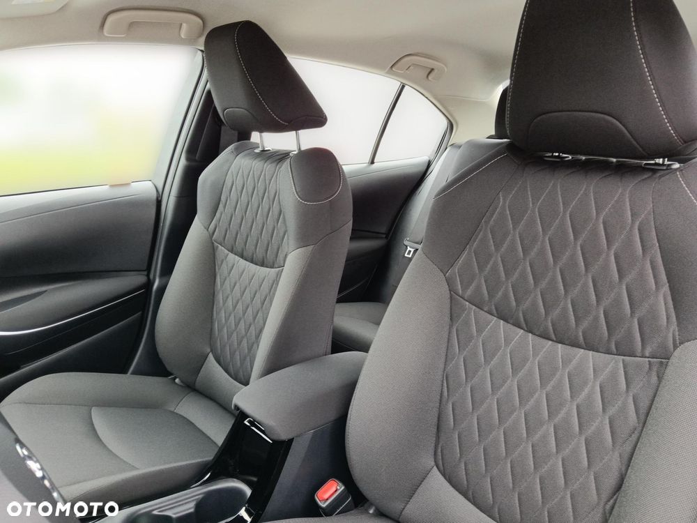 Toyota Corolla 1.8 Hybrid Comfort - 15