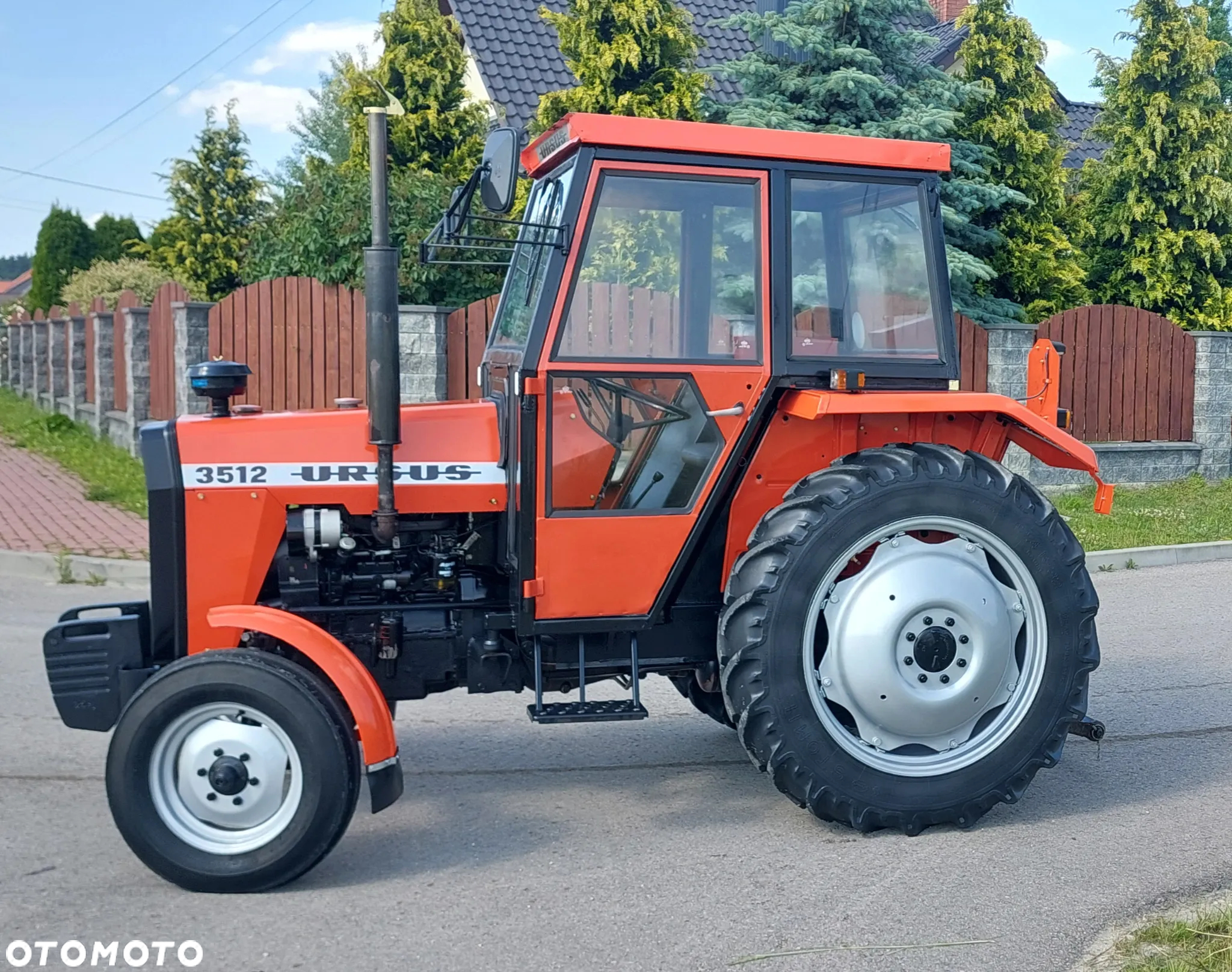 Ursus 4512 - 2